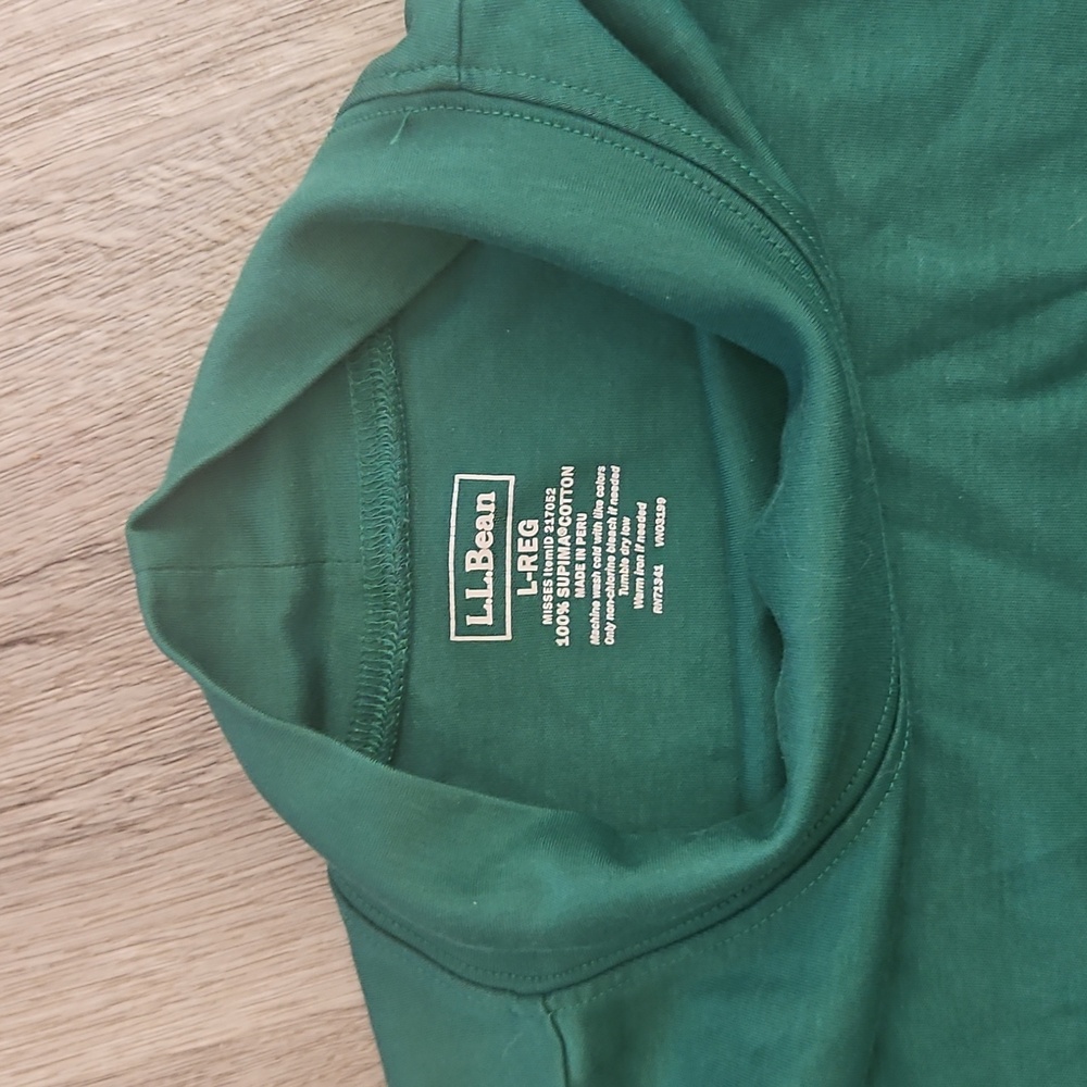 L.L Bean Turtleneck - Picture 3 of 4